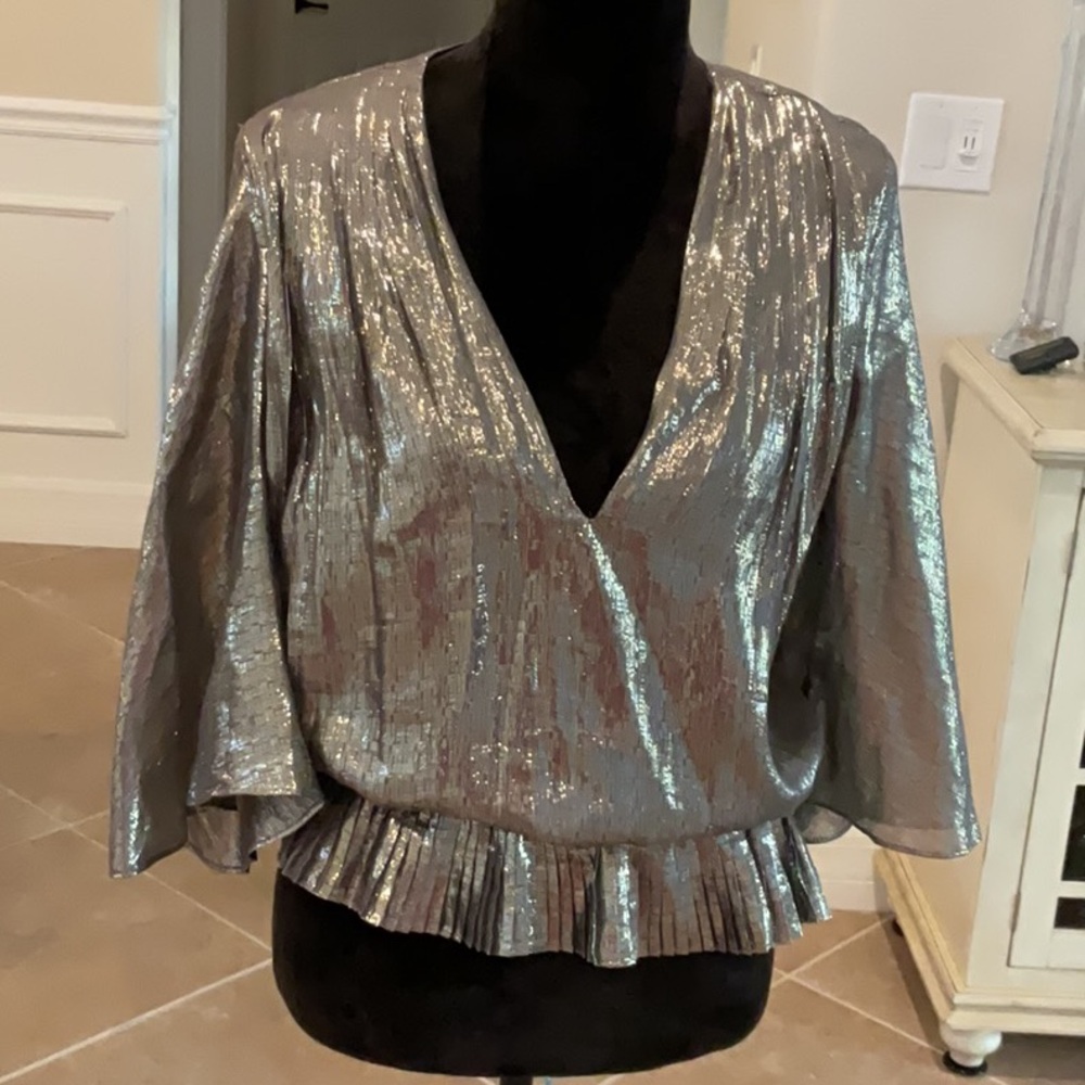 Ramy Brook Tonya Platinum popover metallic top, size medium